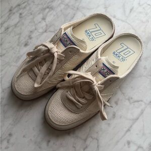 Back 70 Easter Sneaker